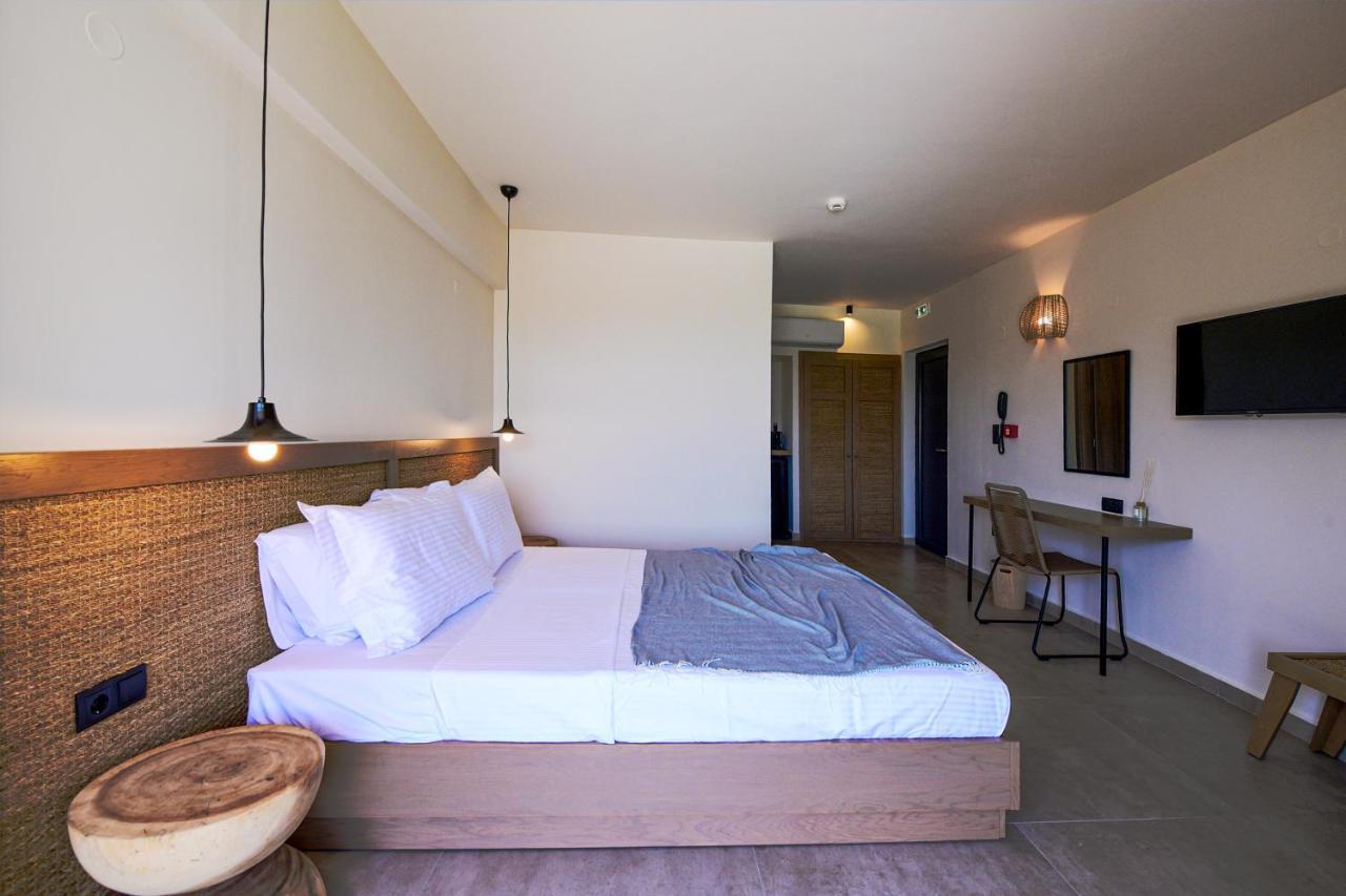 Elies Aesthetic Living Hotel Nea Iraklitsa Luaran gambar