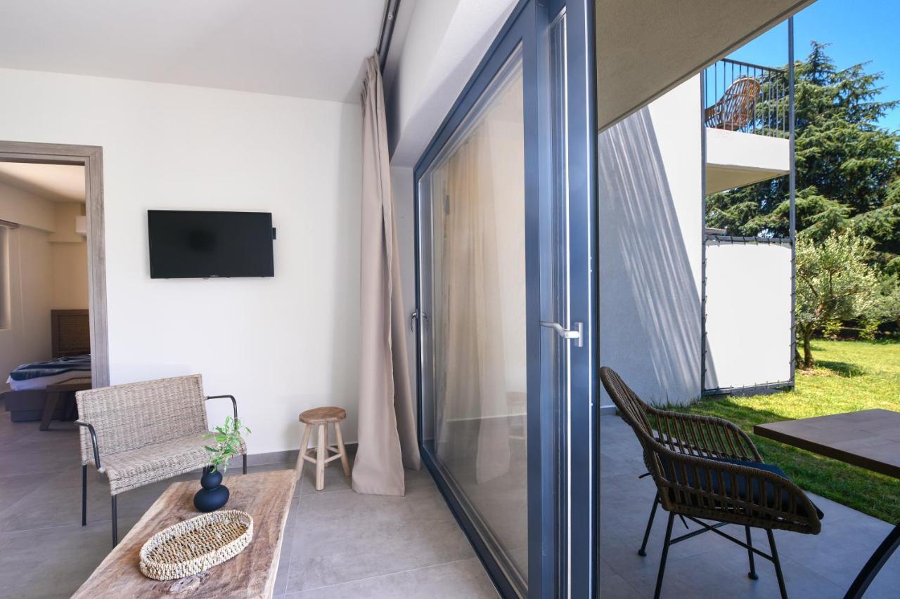 Elies Aesthetic Living Hotel Nea Iraklitsa Luaran gambar